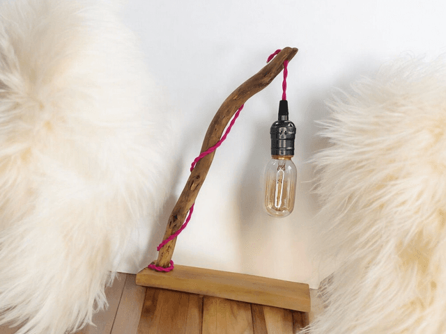 Lampe bois flotté